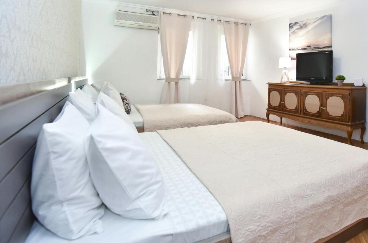 Palm Square 1 Old Town Apt Apartment บุดวา ภายนอก รูปภาพ